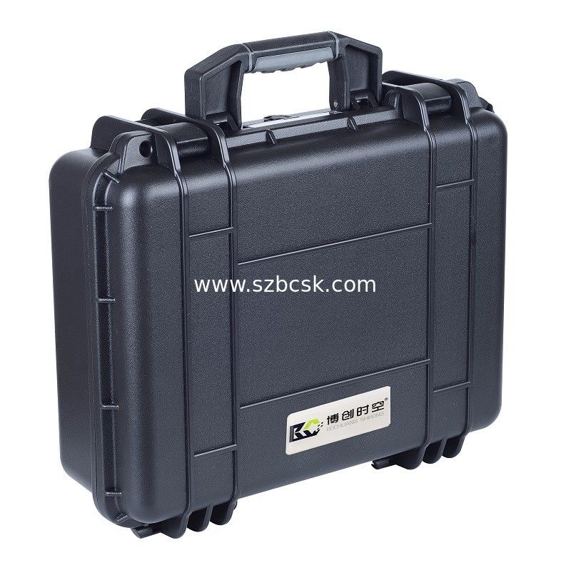 Suitcase style 82w high-power mobile phone signal jammer. 5g mobile phone signal shield is used in the confidential meet